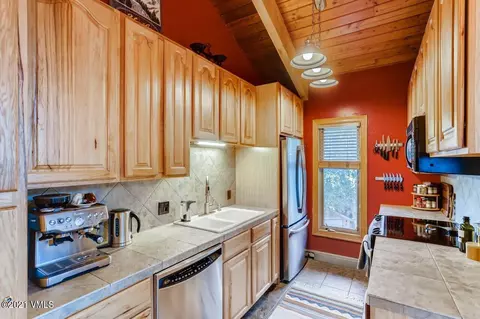 2437 Chamonix Ln #A3, Vail, CO 81657 photo 9