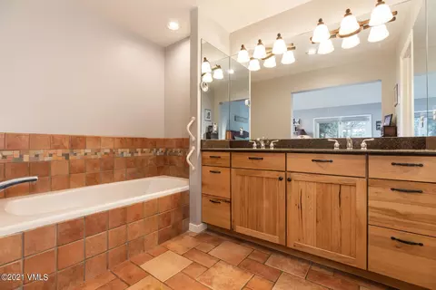 111 Chaparral Rd, Edwards, CO 81632 photo 7