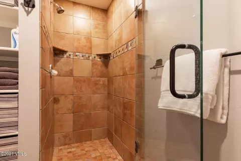 111 Chaparral Rd, Edwards, CO 81632 photo 8