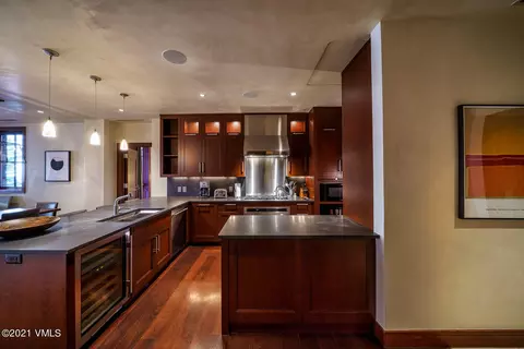 141 E Meadow Dr #4EAST, Vail, CO 81657 photo 4