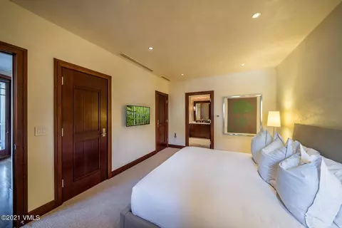 141 E Meadow Dr #4EAST, Vail, CO 81657 photo 20