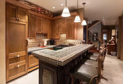 3389 Daybreak Rdg, Avon, CO 81620 photo 6