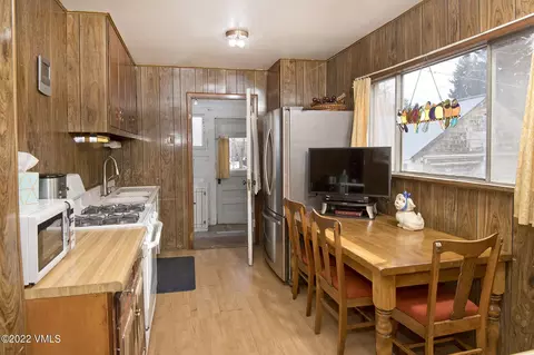 406 Wall St, Eagle, CO 81631 photo 9