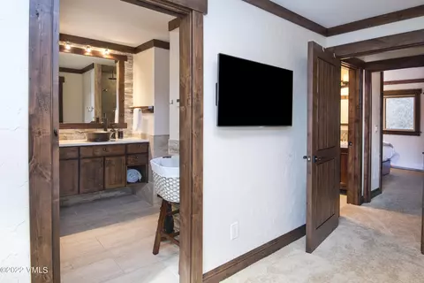 3910 Fall Line Dr #18, Vail, CO 81657 photo 24