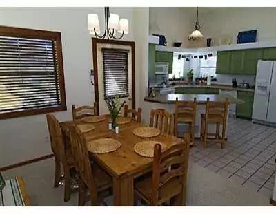 111 Condor Dr, Eagle, CO 81631 photo 2