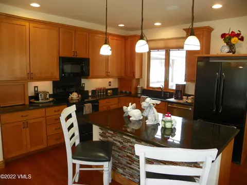 34 Horton St, Eagle, CO 81631 photo 3