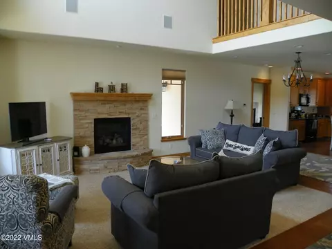 34 Horton St, Eagle, CO 81631 photo 2