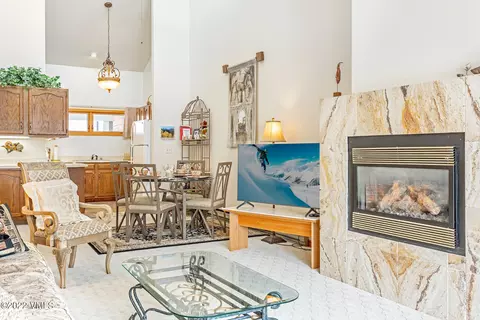 1030 Lions Ridge Loop #305, Vail, CO 81657 photo 4