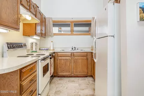 1030 Lions Ridge Loop #305, Vail, CO 81657 photo 9