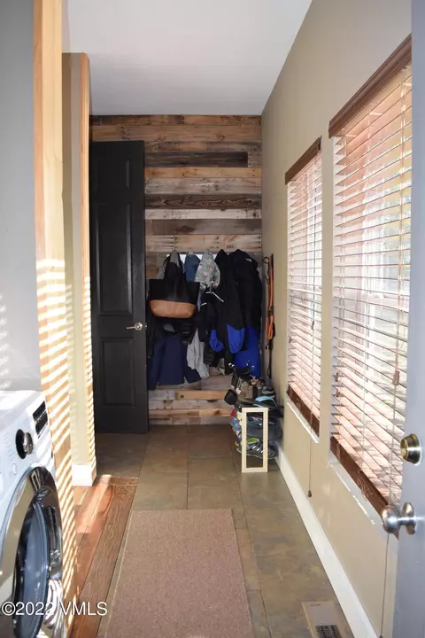 2 Apache Dr, Gypsum, CO 81637 photo 11
