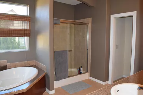 2 Apache Dr, Gypsum, CO 81637 photo 17