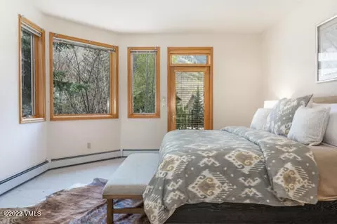 1500 Lions Ridge Loop, Vail, CO 81657 photo 22