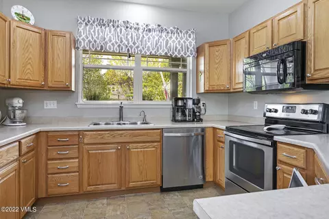 100 Mayer St, Eagle, CO 81631 photo 6
