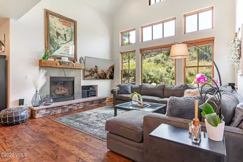 122 Seabry St, Eagle, CO 81631 photo 2