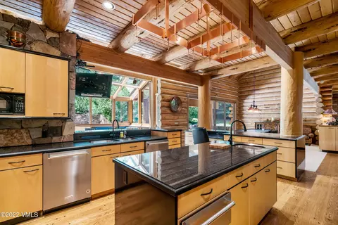 447 Borders Rd, Beaver Creek, CO 81620 photo 30