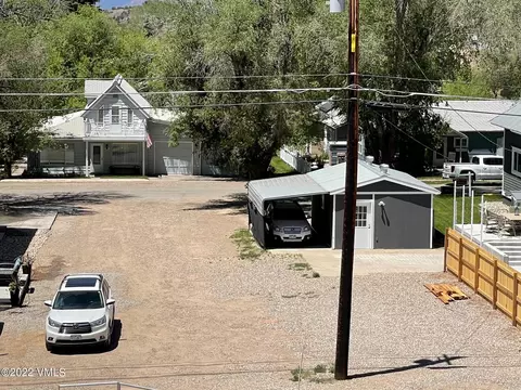 318 Howard St, Eagle, CO 81631 photo 2