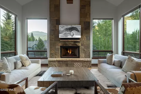 4894 Meadow Ln, Vail, CO 81657 photo 2