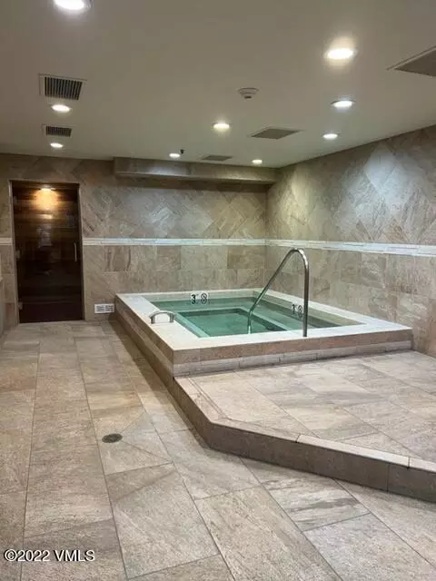 68 E Meadow Dr #726, Vail, CO 81657 photo 9