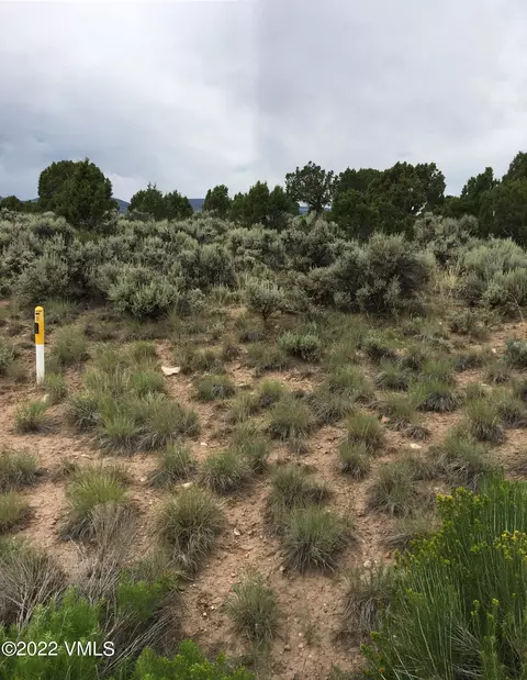 1112 E Haystacker Dr, Eagle, CO 81631 photo 1