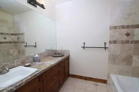 5786 E Wildridge Rd #B, Avon, CO 81620 photo 19