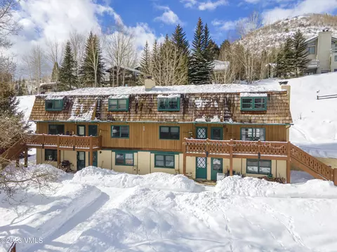 2497 Chamonix Ln #J-4, Vail, CO 81657