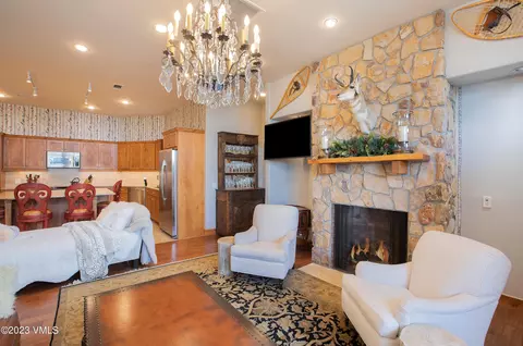 295 Main St #R-304, Edwards, CO 81632
