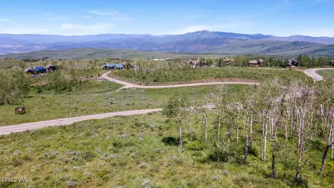 591 Gore Trl, Edwards, CO 81632 photo 2