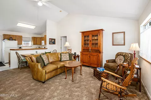 107 Vista Dr, Gypsum, CO 81637