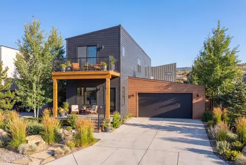 110 Arrowleaf Ave, Gypsum, CO 81637