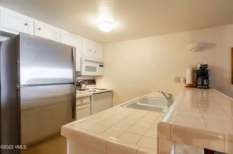 9 Vail Rd #2D, Vail, CO 81657 photo 4