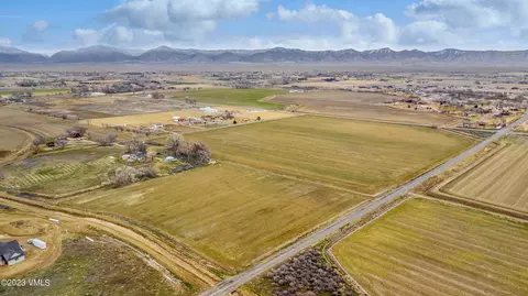2156 J Road Rd, Grand Junction, CO 81505