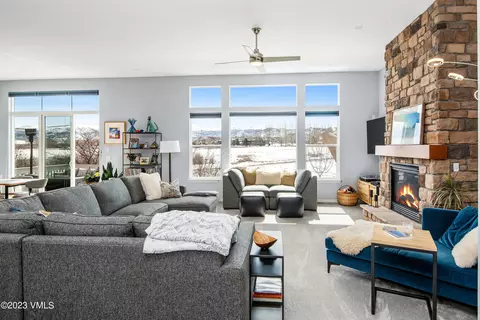 40 Ewing St, Eagle, CO 81631 photo 2