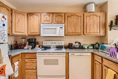 20 Christian Ct, Eagle, CO 81631 photo 13