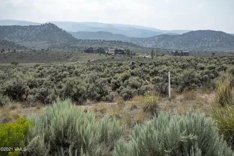 1716 E Haystacker Dr, Eagle, CO 81631