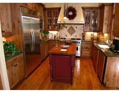 278 Borders Rd, Beaver Creek, CO 81620 photo 3