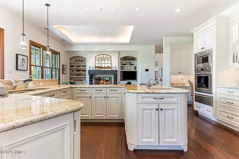 Kitchen - 46 Jasmine, Avon, CO 81620 photo 3 of 6