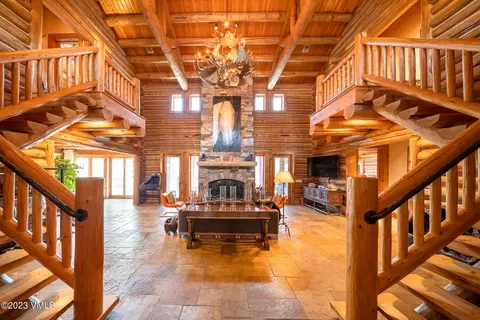 8076 113 County Rd, Carbondale, CO 81623