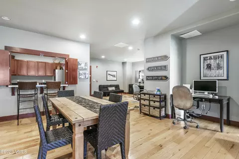 275 Main St #O-202, Edwards, CO 81632