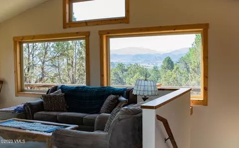 460 Mesa Dr, Eagle, CO 81631 photo 2