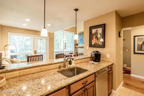 264 Eagle Dr #307, Vail, CO 81657 photo 3