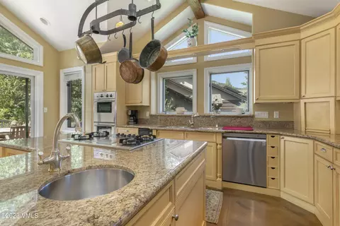 342 Eagle Dr #B, Vail, CO 81657 photo 12