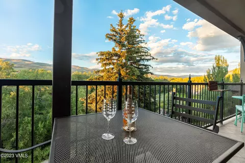 275 Main St #R-301, Edwards, CO 81632