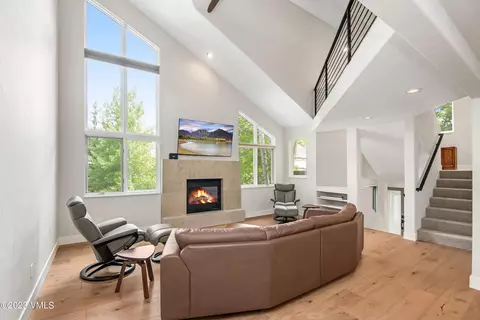 1264 Deer Blvd #E, Avon, CO 81620 photo 2