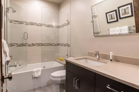Bath - 1240 Westhaven Cir, Vail, CO 81657 photo 7 of 8
