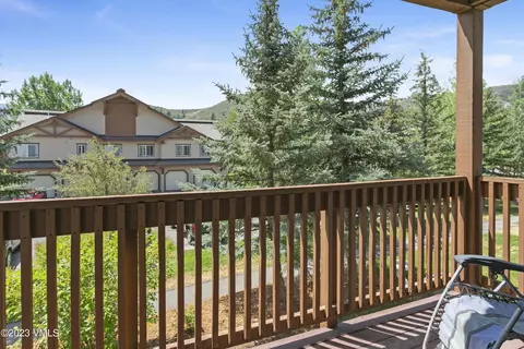 2002 Crazy Horse #2002, Edwards, CO 81632