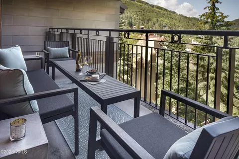 141 E Mdw #5H WEST, Vail, CO 81657 photo 11