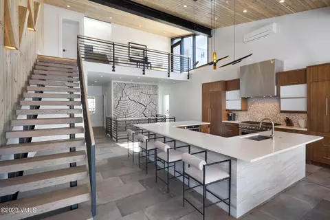 2350 Sequoia Dr, Vail, CO 81657 photo 3