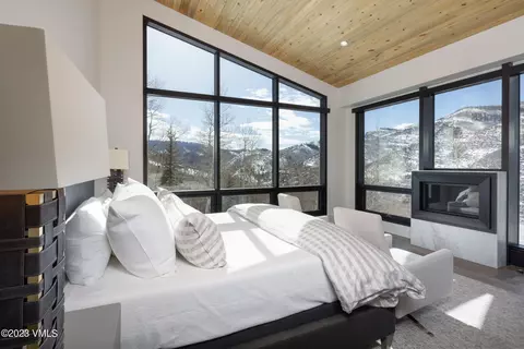2350 Sequoia Dr, Vail, CO 81657 photo 5