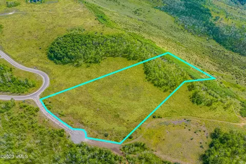 52 Murphys Creek Rd, Edwards, CO 81632 photo 3