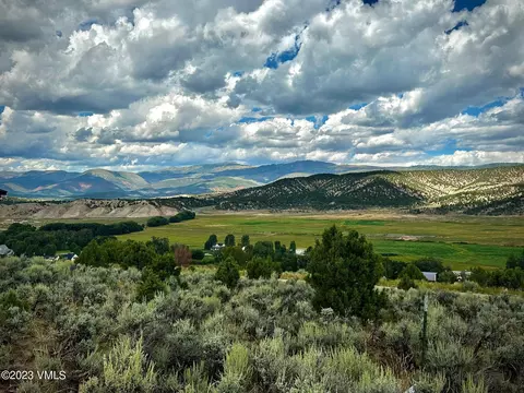 1069 E Haystacker Dr, Eagle, CO 81631 photo 3